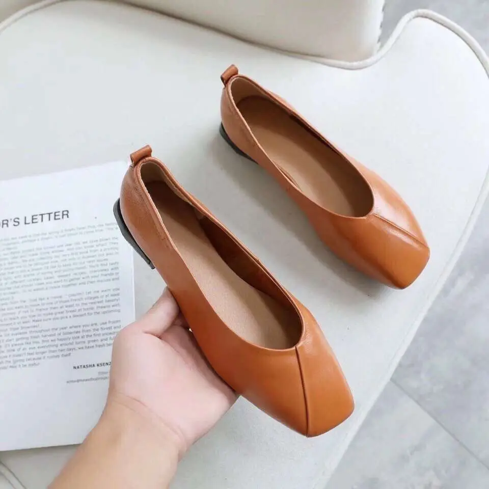 Удобные повседневные туфли из натуральной кожи Женские тонкие на плоской