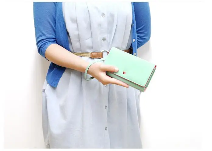 Простые открывающиеся держатели для кредитных карт из искусственной кожи