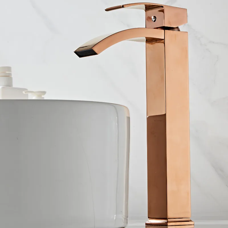 Basin faucet brass Brushed Gold bathroom faucet single handle torneiras para pia de banheiro sink Wash faucet waterfall faucet