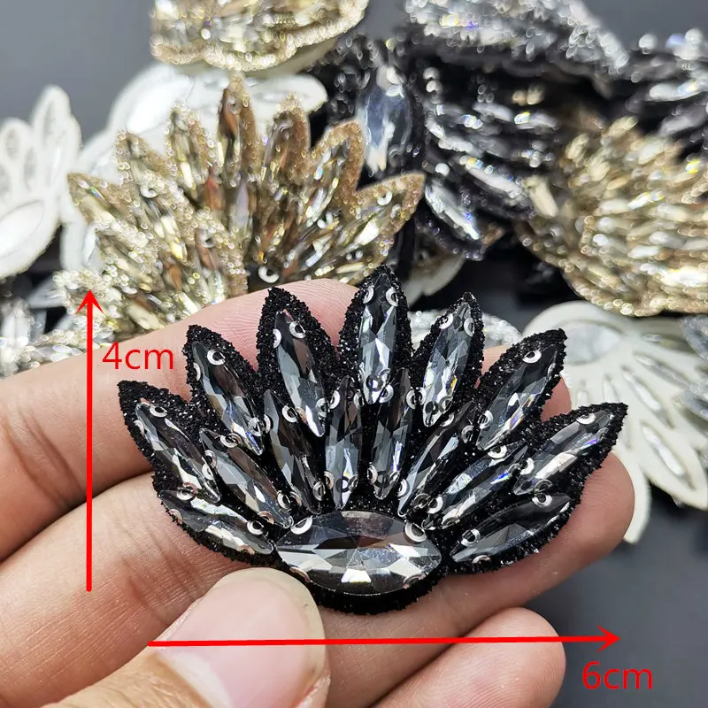Flower black Высокое качество железа на кристаллах бисером патчи Горячая фиксация аппликация из страз для невесты створки платье сумки декор обувь цветок - Цвет: Flower black