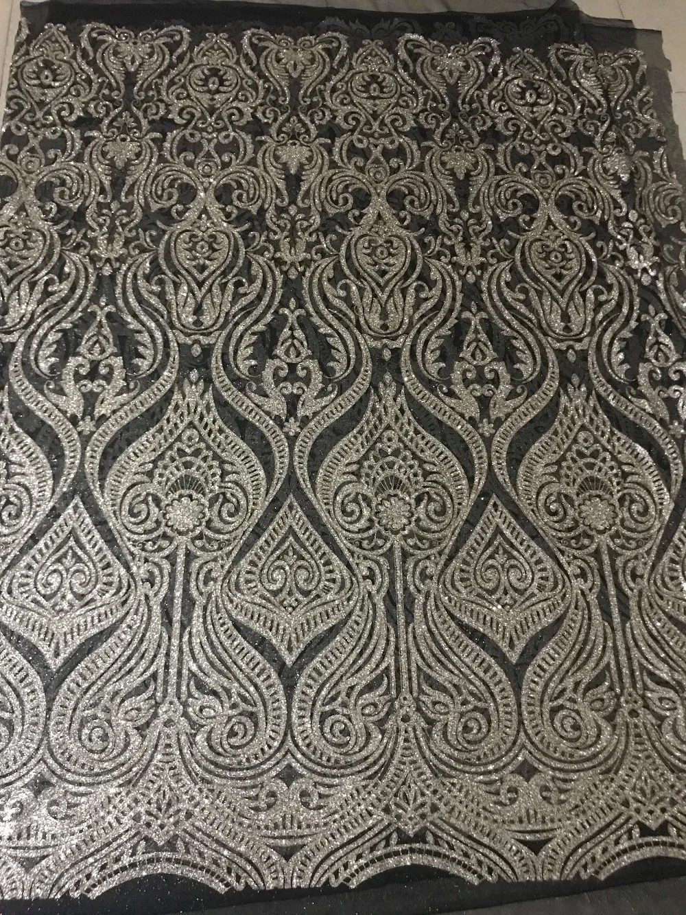 Красивая перьевая вышивка Тюлевая сетчатая кружевная ткань Cyndi-3.2006 хорошего