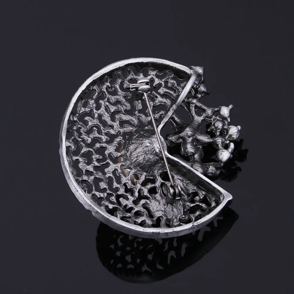 

JUJIE Vintage Round Multicolor Pearl Flower Pins Brooches Plant Jewelry