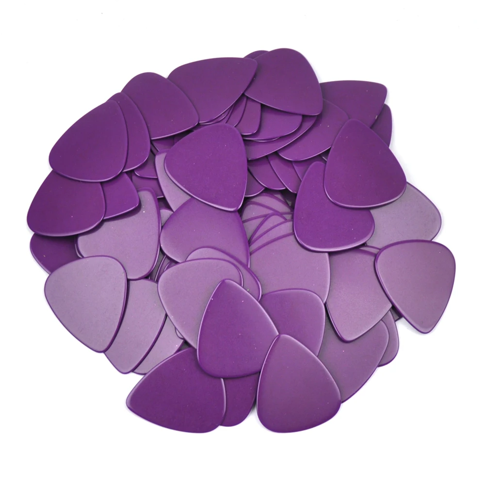 

100 pcs New Medium 0.71mm Blank Guitar Picks Plectrums Solid Purple Celluloid