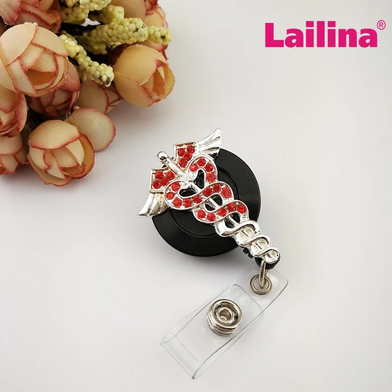 20 шт. горячая Распродажа Блестящий Стразы выдвижной значок катушка Медсестра