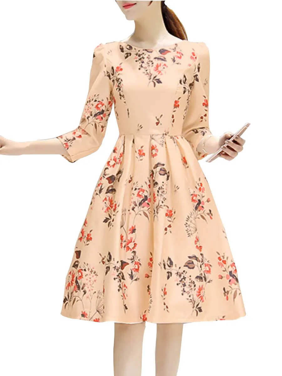 Женское платье с круглым вырезом и коротким рукавом высокой талией