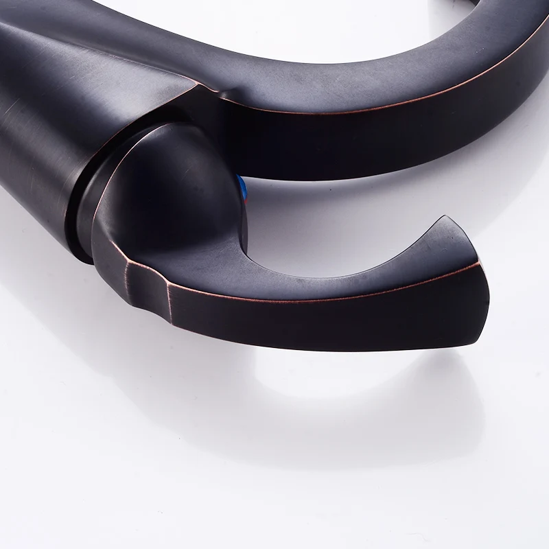 Смеситель для раковины черного и бронзового цвета 515-22ORB | Строительство ремонт