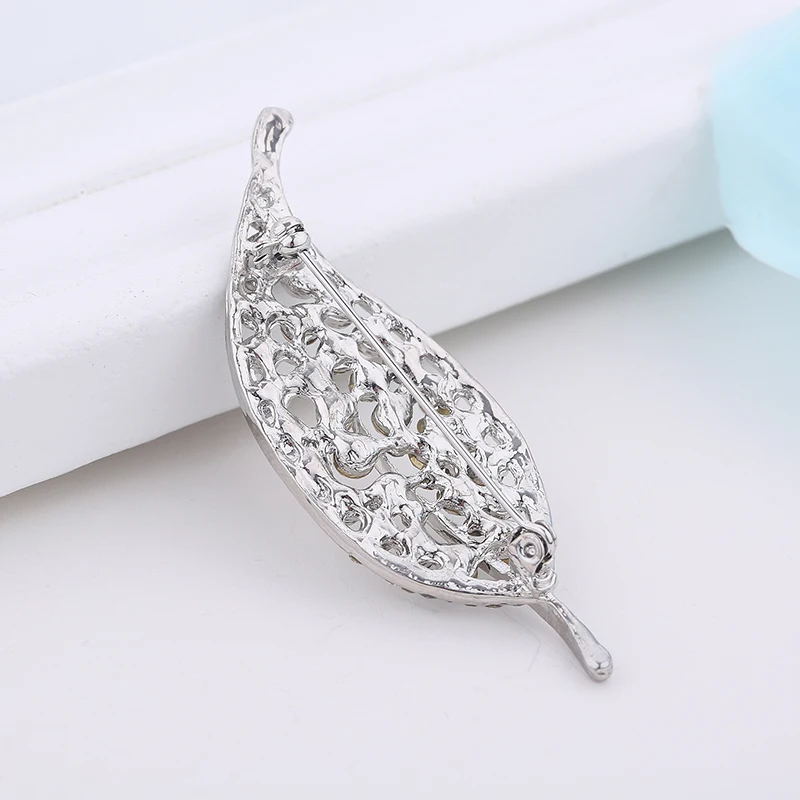 TDQUEEN Leaf Броши полые с горным хрусталем шпильки металлические хиджаб ювелирные