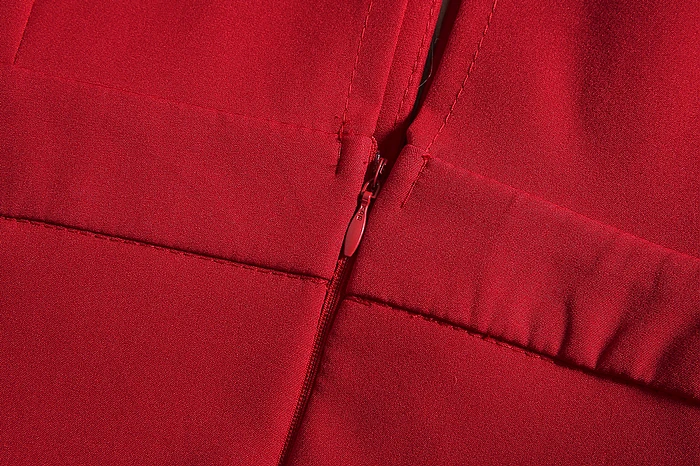 Женский комбинезон ALPHALMODA однотонный прямой длинный с глубоким v образным вырезом