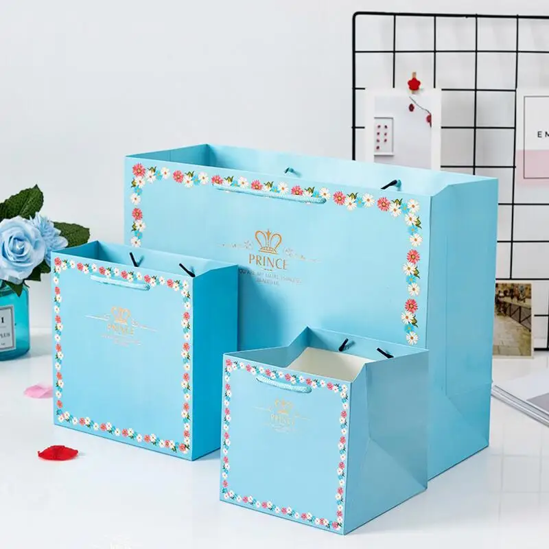 

10pcs/lot Bronzing Letter Printing Paper Bags Valentine's Day Children Birthday Gift Bag 20x20x8cm Clothing Gift Packaging Bag