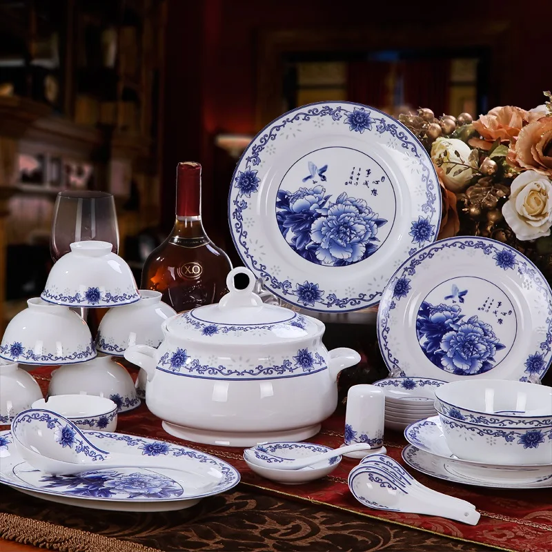 Kaufen Guci 58 Stücke Jingdezhen Hochwertigen Bone Emaille In Die Farbe Blau Und Weiß Exquisite Porzellan Reichen Pfingstrose Keramik Geschirr Set