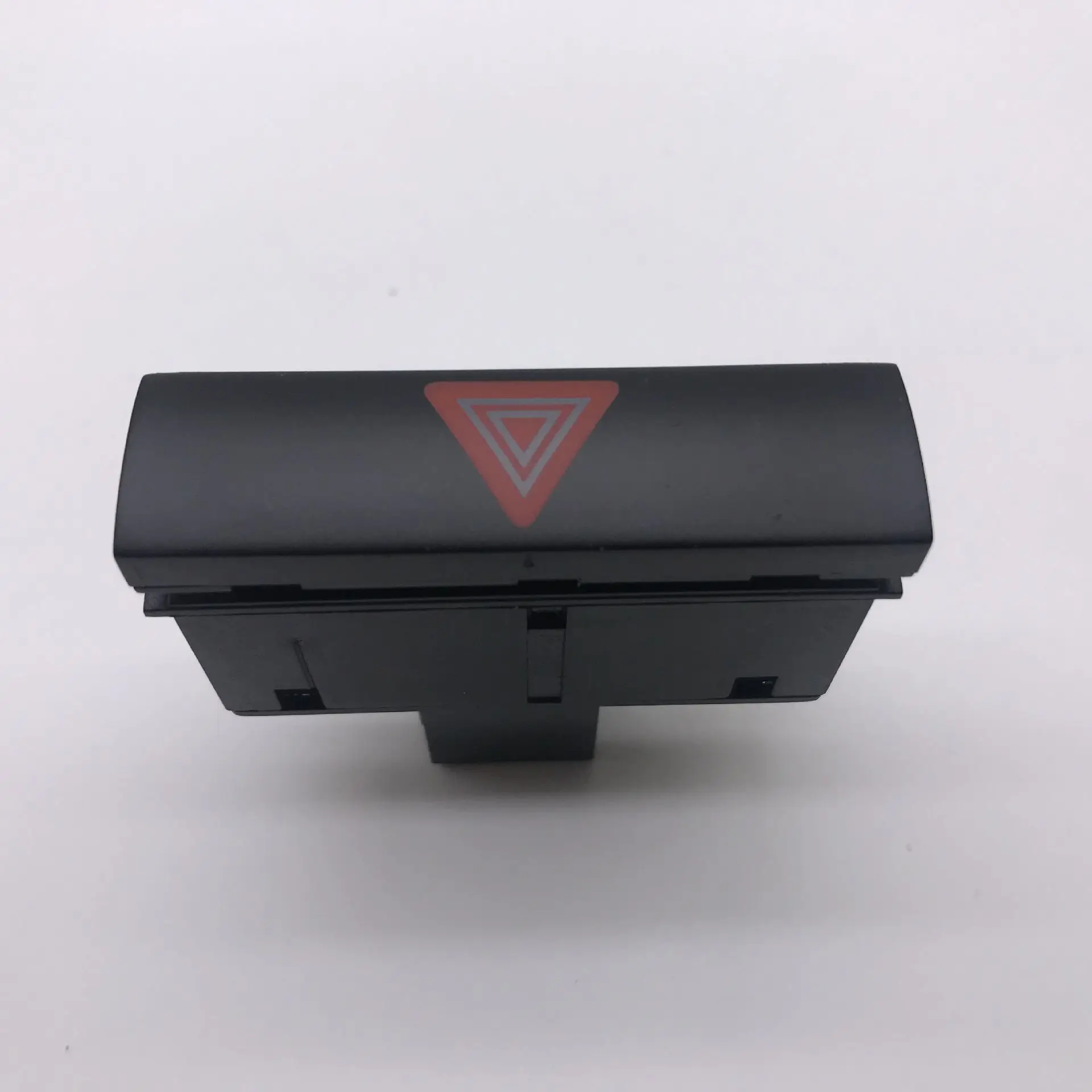 

4F0941509 for Audi A6L C6 double flash switch Emergency light switch Warning light switch 4F0 941 509 c6 2005-2011