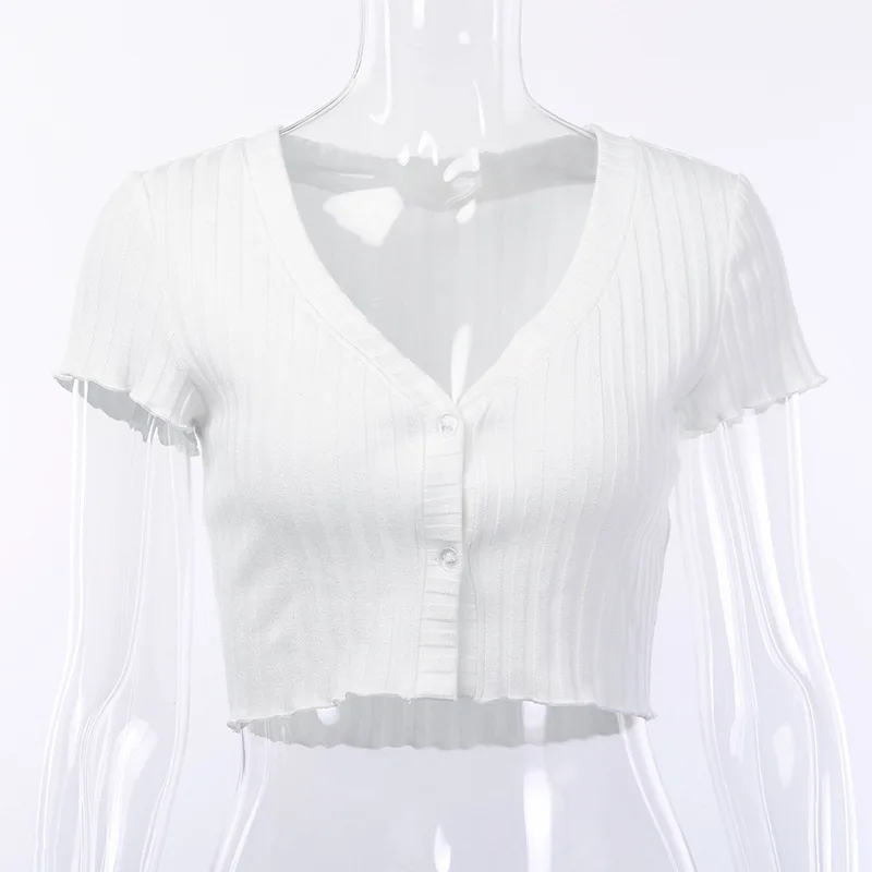 Женская трикотажная футболка укороченная с V-образным вырезом и пуговицами