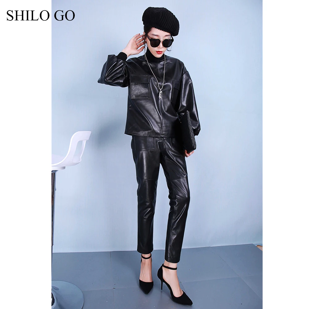 

Leather Blouse Womens Spring Fashion sheepskin genuine leather Blouse turtleneck collar Puff Sleeve Casual loose blouse