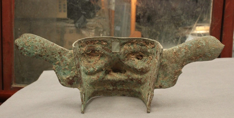16 &quotКитайский SanXingDui культура старый Бронзовый человек лицо Голова Статуя