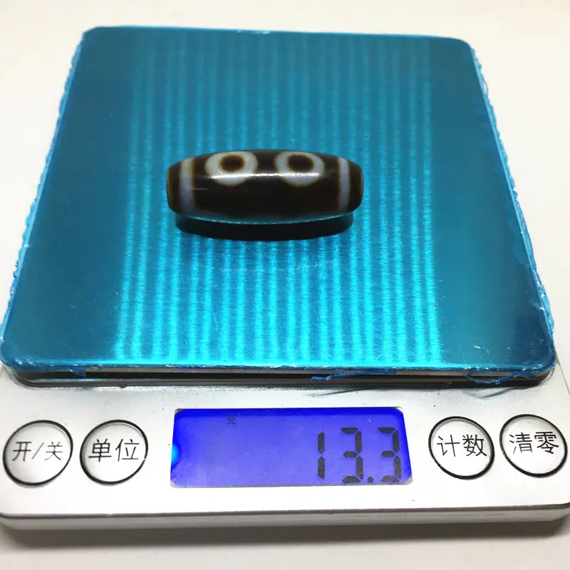 Бусины из натурального агата 12 мм * 38 черные и белые с рисунком 5 глаз амулет