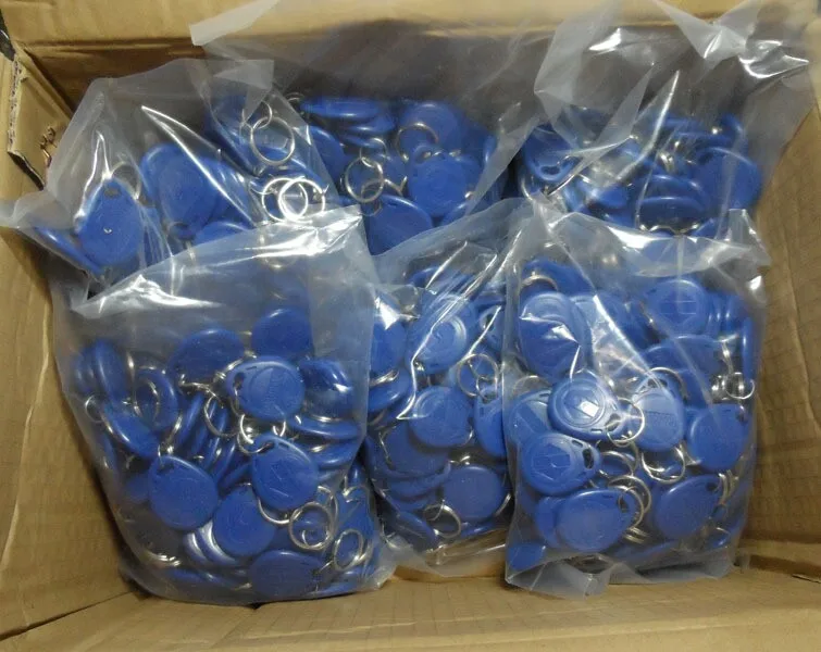 Бесплатная доставка чип ключа двери EM4100 rfid Брелок 125 кГц RFID проксимити