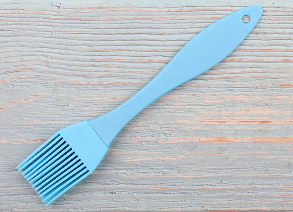 Full Blue brush Лучшая силиконовая щетка для выпечки жаропрочная форма для хлеба кисточки для приготовления пищи Кондитерская масляная кисточка для смазывания гриля инструмент новейшая горячая распродажа - Цвет: Full Blue brush