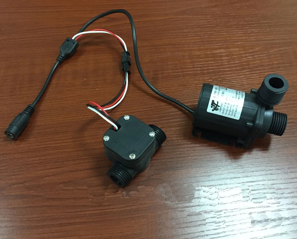 Длительный срок службы бесщеточный маленький водяной насос 12 V/24 V циркуляционный насос горячей воды 6 м высокий подъем Max амфибия