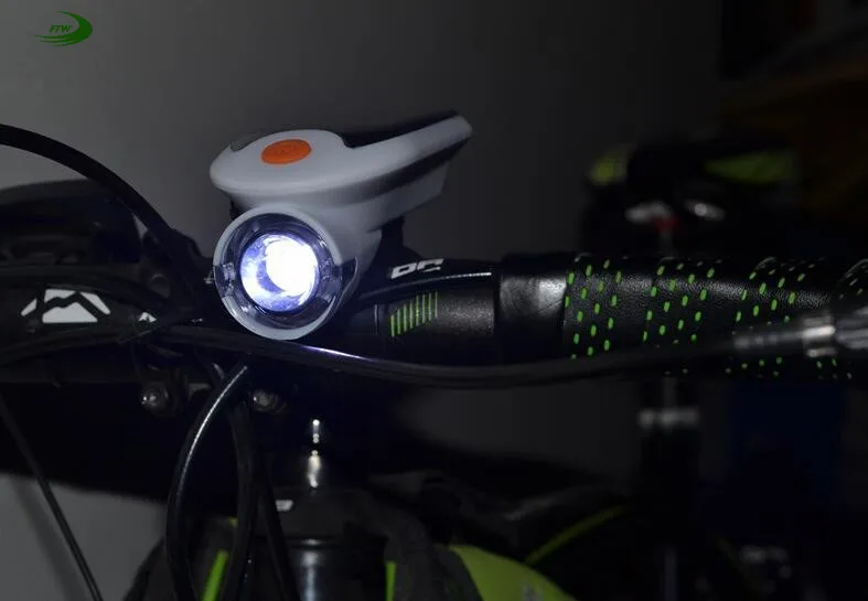 Велосипедный светильник F1073 велосипедный светодиодный на 240 люмен с питанием от