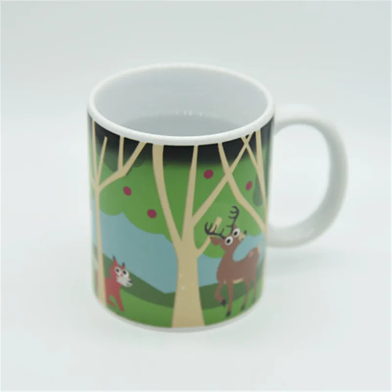 Кружка для путешествий 300 мл меняющая цвет с датчиком температуры в лесу и