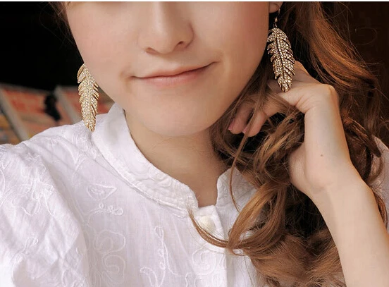 Перьевая плавающая подвеска АААА + стразы золотой цвет серебряный Модный