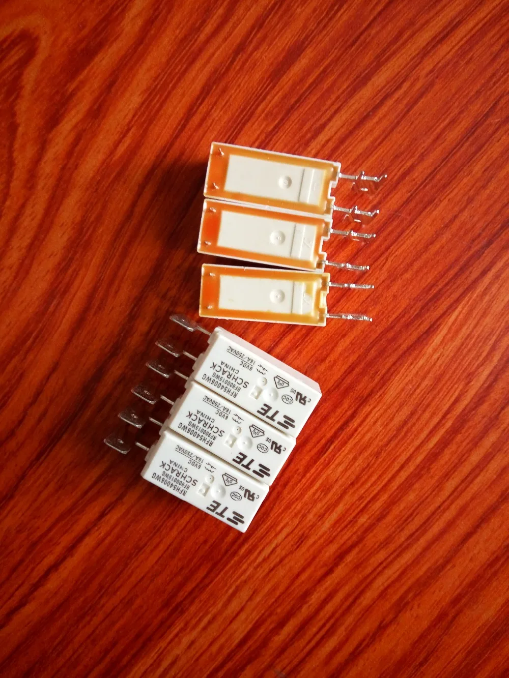 100% оригинальный новый RFH54006WG RFH54006W 6VDC 16A SCHRACK|relay schrack|relay powerrelay 16a |