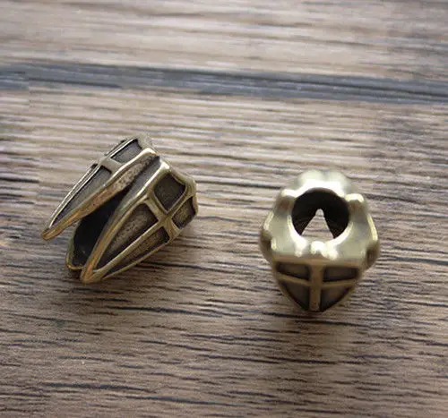 1 шт. Бронзовый трехгранный нож бусы на веревочке золото винтажный металлический