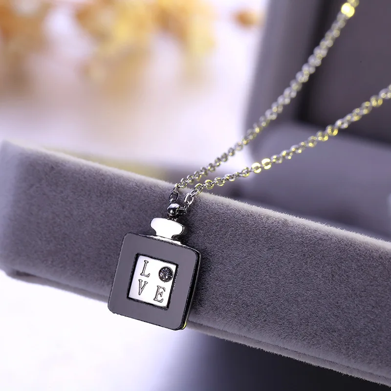 Уникальное ожерелье с подвеской в виде флакона духов бутика ювелирное изделие из