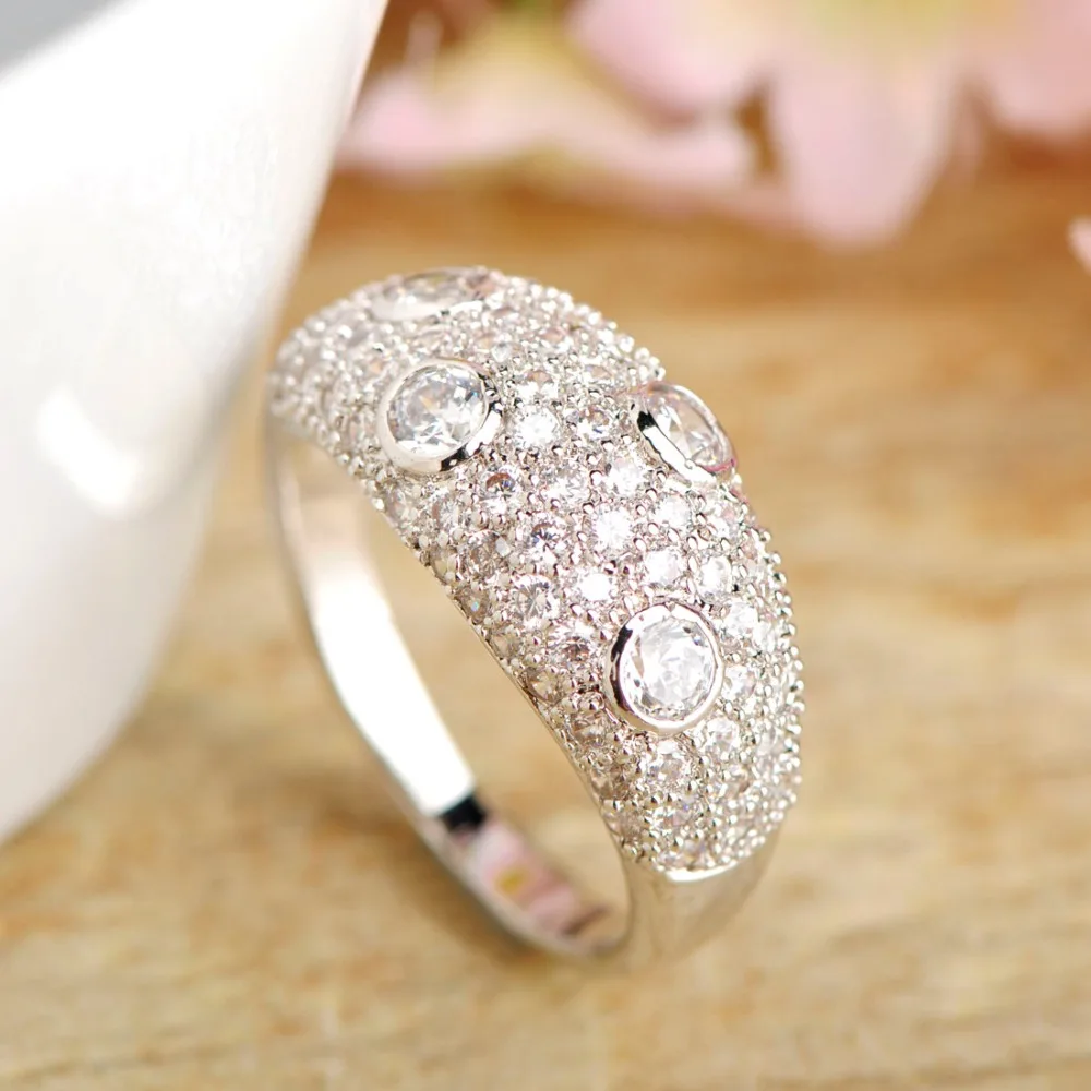 Женское кольцо в классическом стиле Dazz из меди и розового золота с фианитом