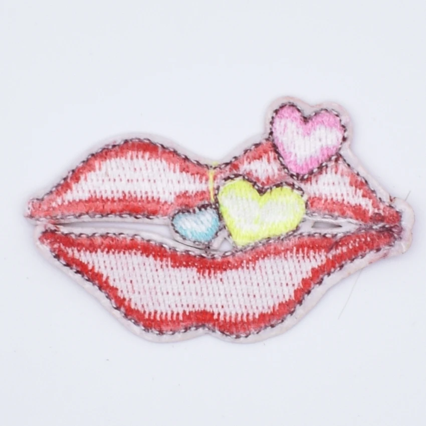 2 шт./лот Губы Поцелуй губная помада DIY значки с героями мультфильмов одежда