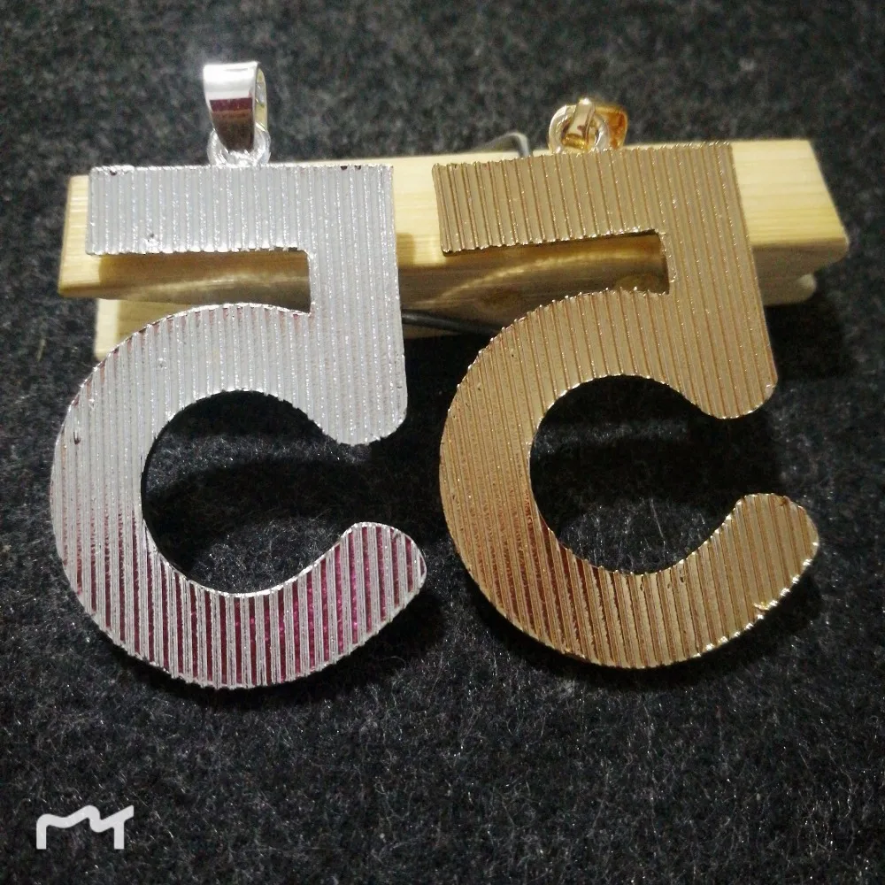 20 шт. в партии подвески из цинкового сплава с жемчугом и цифрой 5 стразы DIY