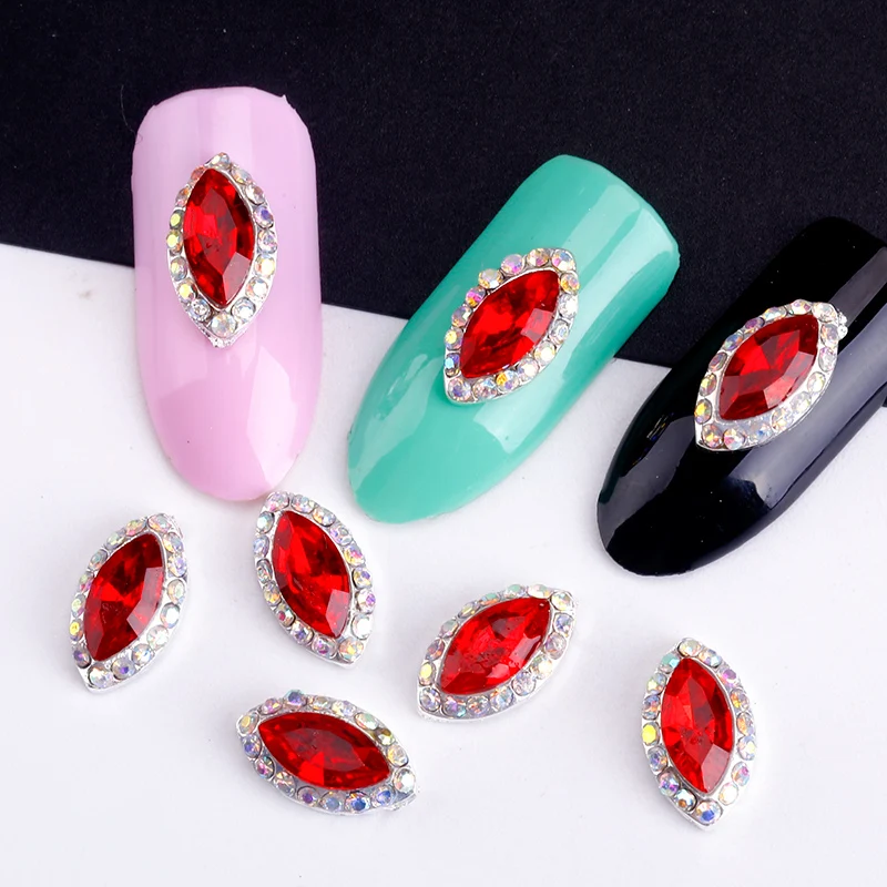 стразы для ногтей 10 шт. 3D Nail Art Поставки горный хрусталь сплава ногти ювелирные