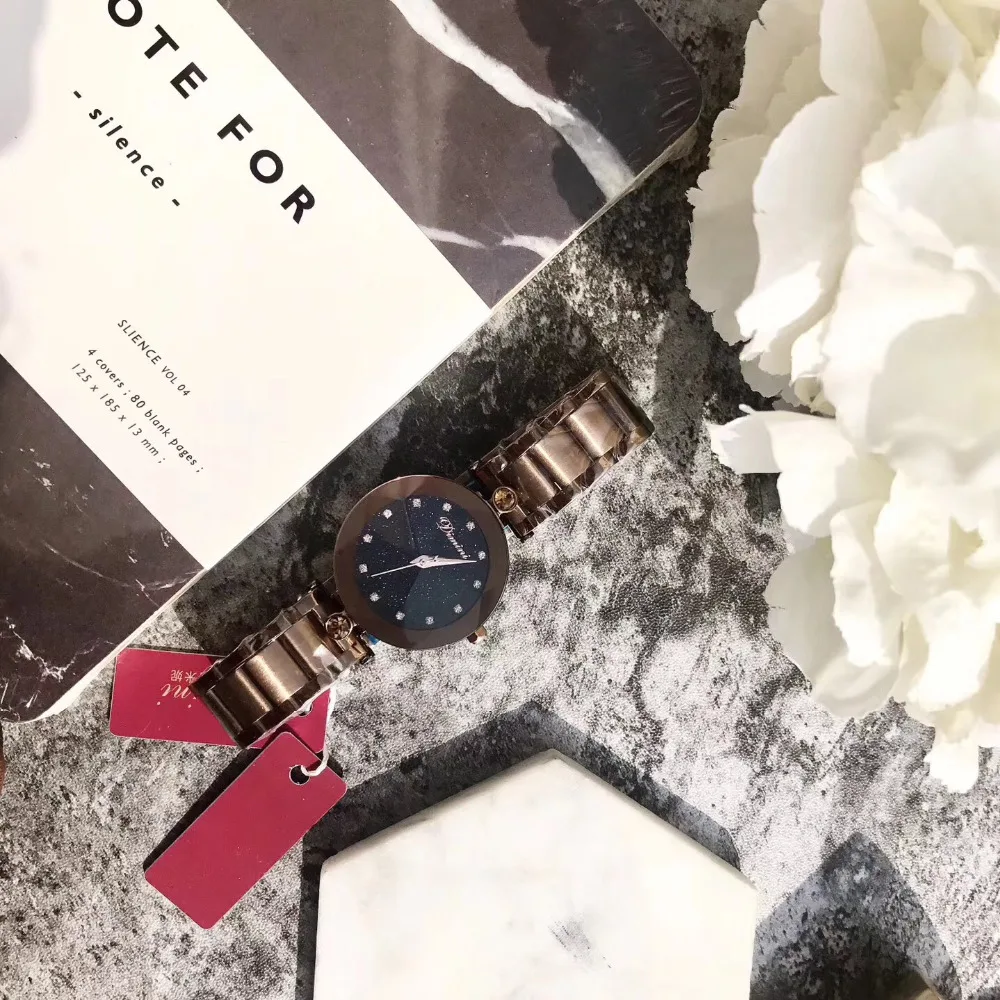 Модные женские часы с кристаллами многогранные со звездным стеклом защитой от