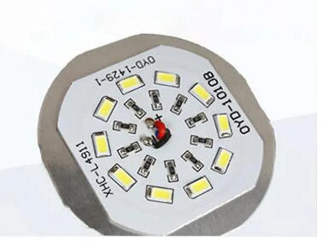 Светодиодный аварийный светильник перезаряжаемый от USB 7 Вт/9 Вт/12 Вт портативный