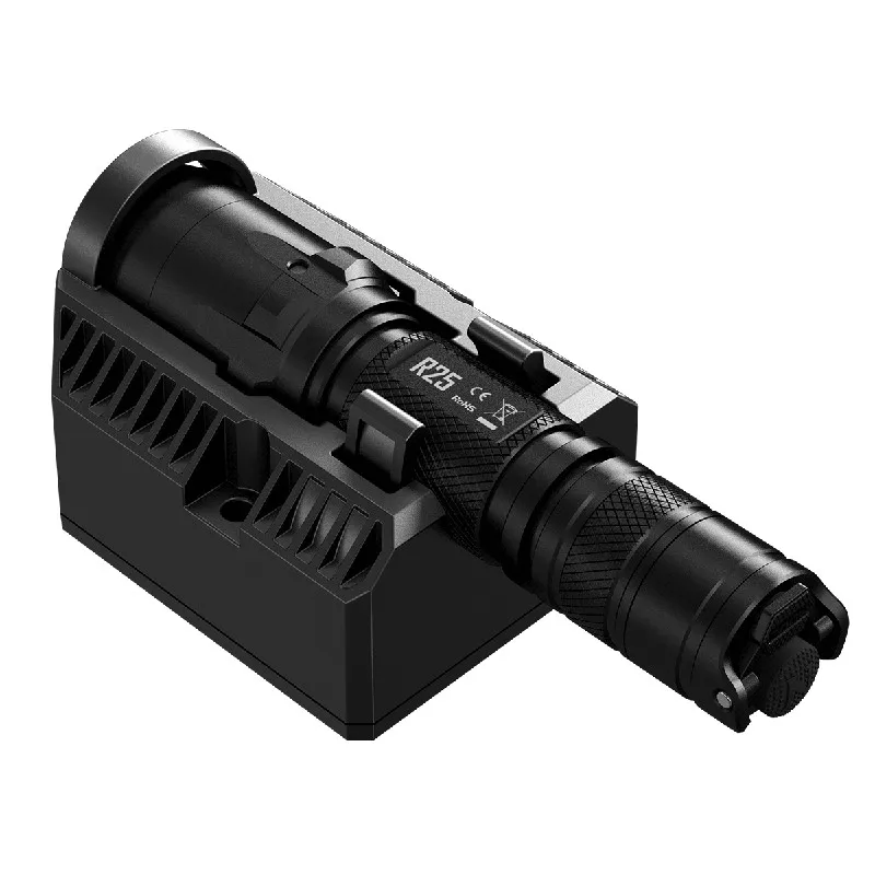 Тактический фонарь NITECORE R25 CREE дальность луча 800 люмен 321 м для улицы с зарядным
