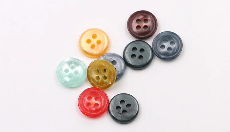 10 шт./лот цветная круглая четырехглазная имитация ракушки Пряжка рубашка