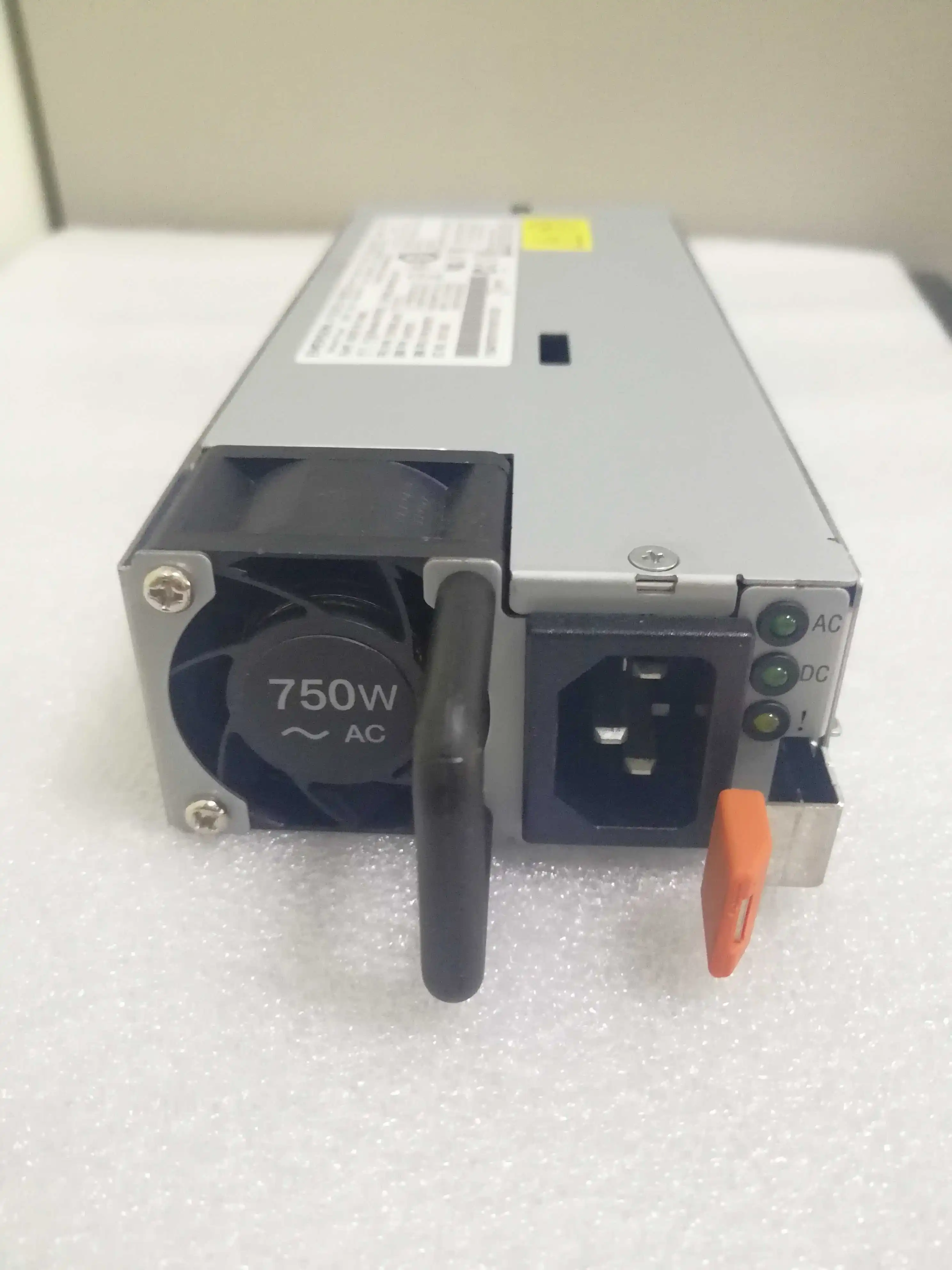 

94Y8114 94Y8113 7001605-J002 750W server power supply for X3650 M4 X3550 M4 tested working