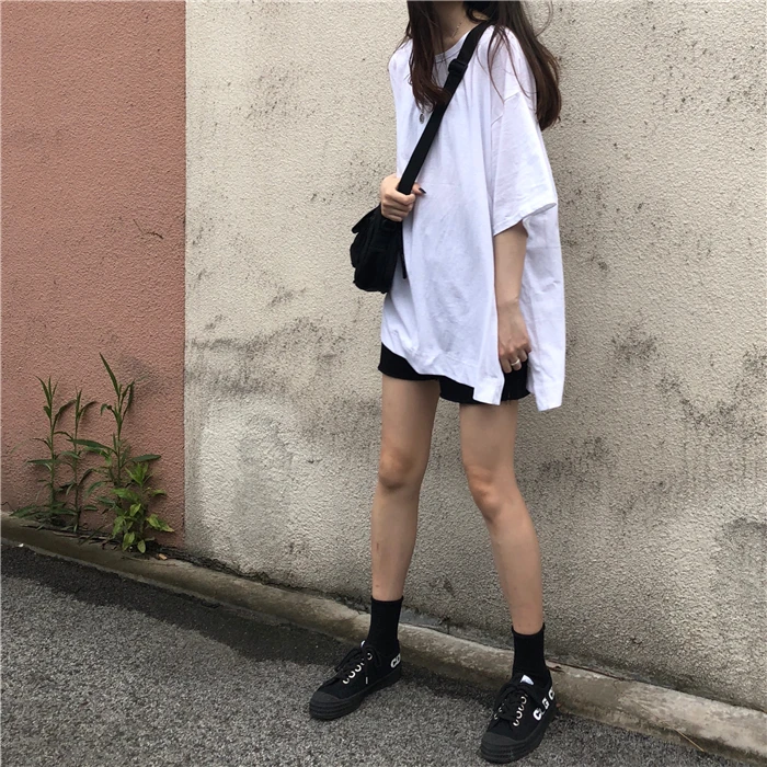 2018 женские футболки Топы Kawaii ретро летние Новые однотонные свободные кофта с