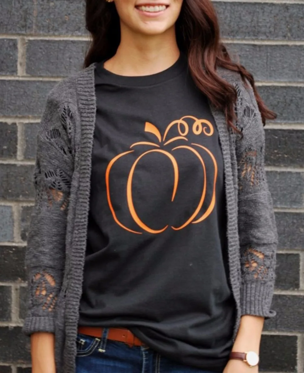 

Skuggnas Halloween pumpkin graphic t-shirt women fashion 90s funny Casual Tops grunge party style casual tees holiday gift