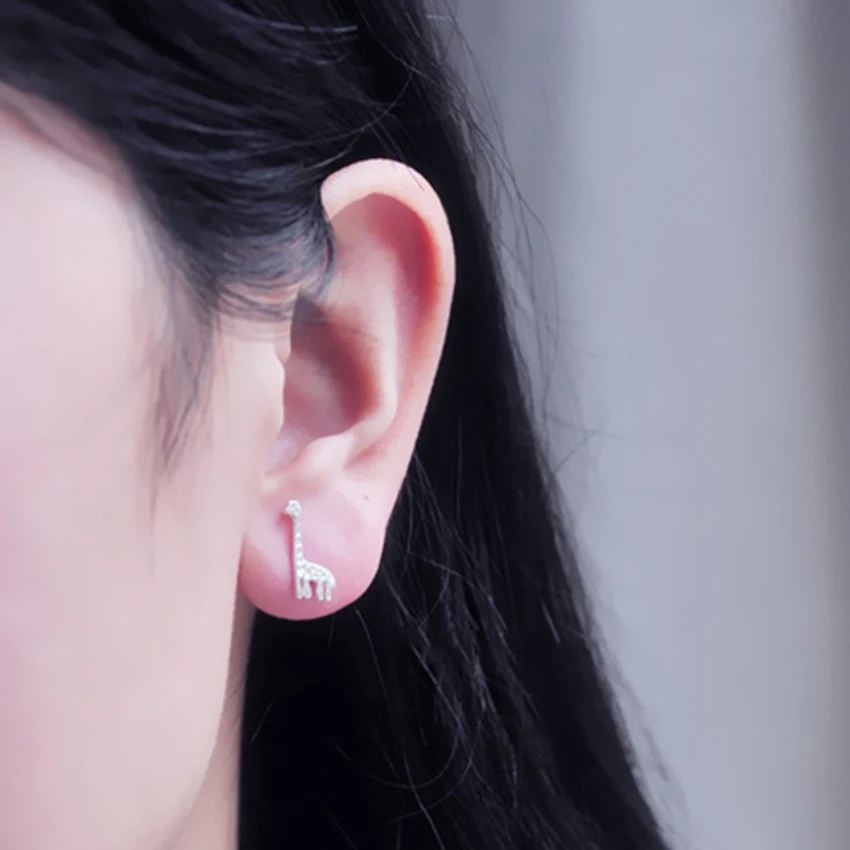 Kinitial Милые Животные Жираф серьги стержня для Для женщин простое животное Форма