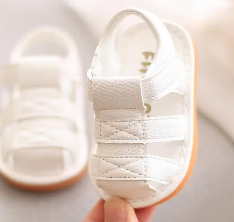 New baby sandals boys 0-1-2 years old soft bottom non-slip children's summer shoes toddler called |