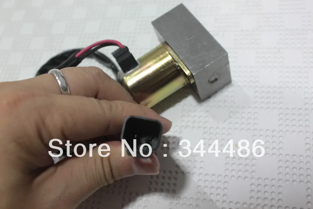 Main pump proportional solenoid valve 702-21-55901 702-21-57500 for Komatsu PC200-7 PC200-8 excavator parts |
