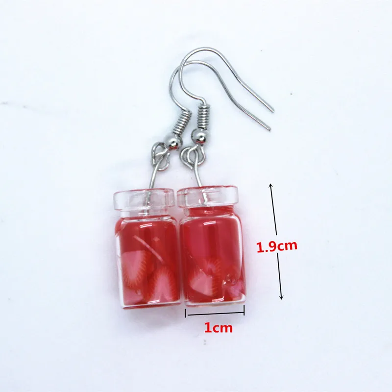 Забавные индивидуальные серьги в виде баночек из консервированных фруктов