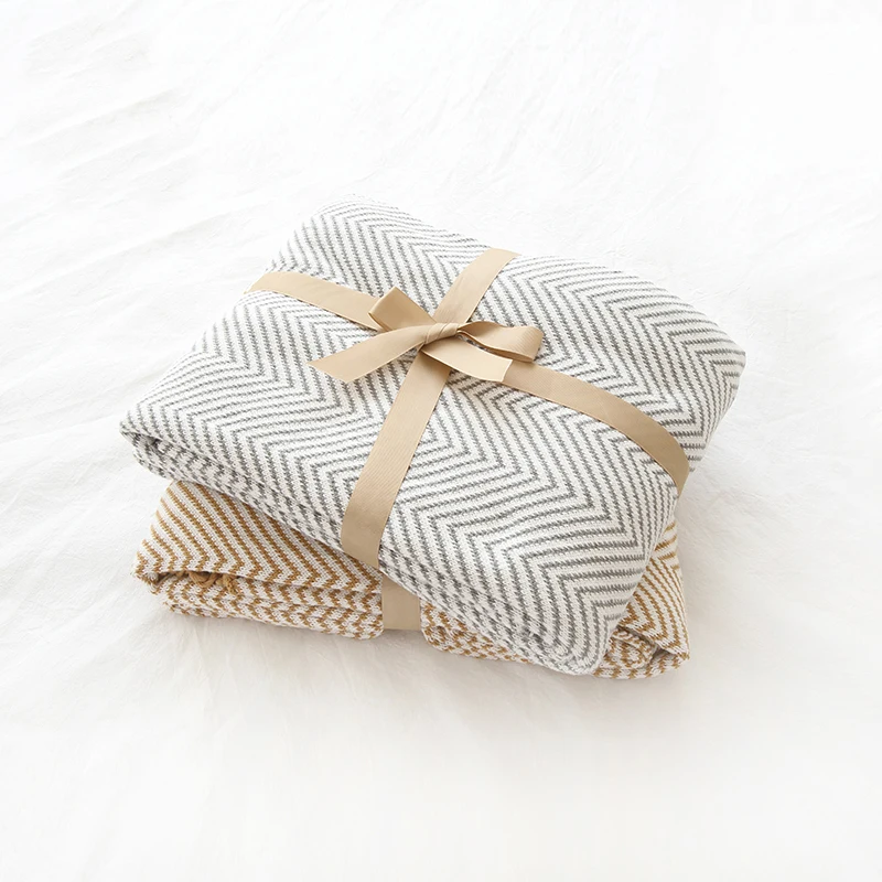 

collalily Nordic 100% cotton sofa throw blanket Modern geometric striped plaid grey Bedding bed soft throw rug home camping