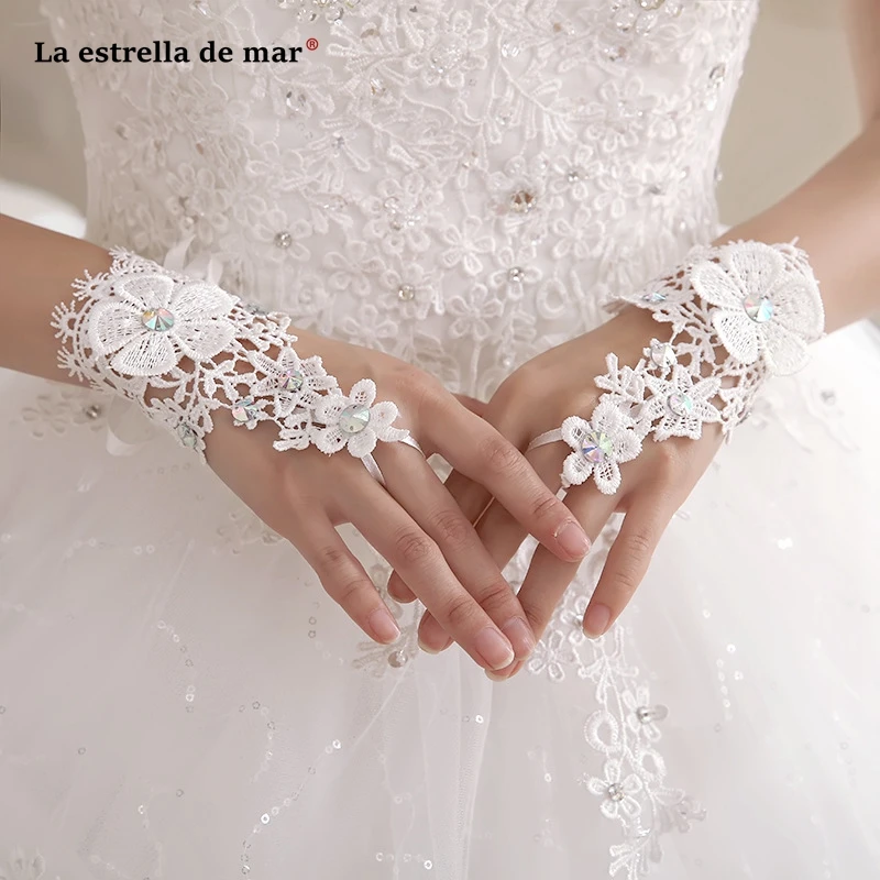 Guantes novia marfil2019 новые кружевные Кристальные с пальцами белые перчатки для невесты Короткие guanti sposa запасы ghosts de mariage pour femme