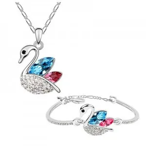 Набор ювелирных изделий из кристаллов подвеска в виде лебедя классический