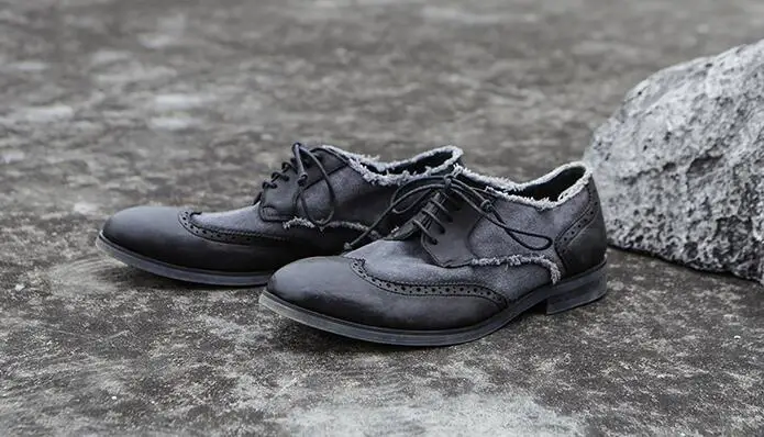 Броги мужские классические из натуральной кожи на шнуровке с заостренным