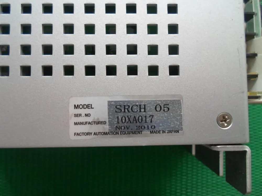 

SRCH 05 Servo controller good in condition for industry use wow!