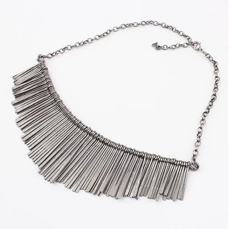 Женское колье с кисточками массивное ожерелье чокер винтажная бижутерия в стиле