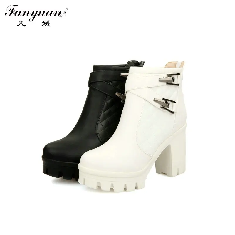 Новинка 2017 женские короткие ботинки с круглым носком на молнии сзади ботильоны